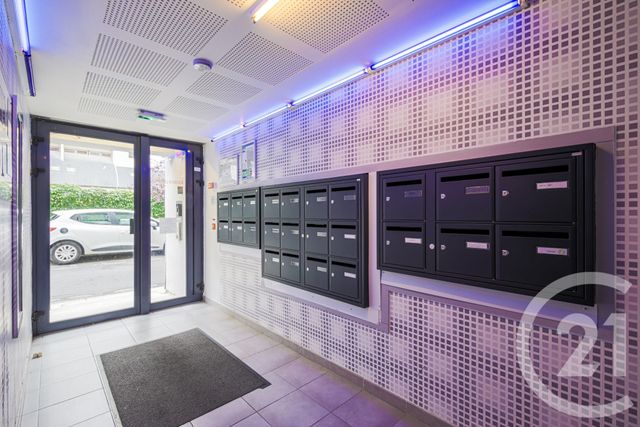 Appartement Studio à vendre - 2 pièces - 47,80 m2 - Grenoble - 38 - RHONE-ALPES