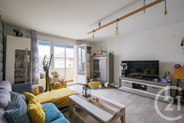 Appartement à vendre - 4 pièces - 88 m2 - Eybens - 38 - RHONE-ALPES