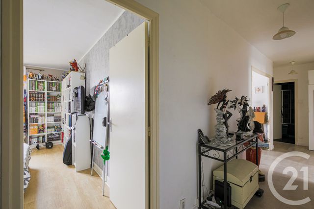 Appartement à vendre - 4 pièces - 88 m2 - Eybens - 38 - RHONE-ALPES