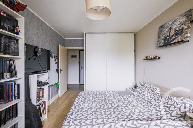 Appartement à vendre - 4 pièces - 88 m2 - Eybens - 38 - RHONE-ALPES