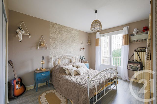 Appartement à vendre - 4 pièces - 88 m2 - Eybens - 38 - RHONE-ALPES