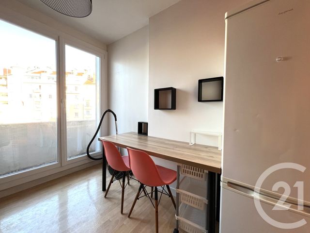Appartement T4 à louer - 4 pièces - 62,75 m2 - Grenoble - 38 - RHONE-ALPES