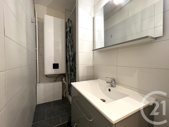 Appartement T4 à louer - 4 pièces - 62,75 m2 - Grenoble - 38 - RHONE-ALPES