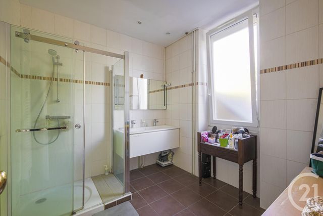 Maison à vendre - 8 pièces - 180 m2 - Grenoble - 38 - RHONE-ALPES