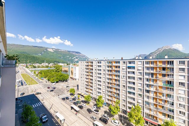 Appartement T2 à vendre - 2 pièces - 58 m2 - Grenoble - 38 - RHONE-ALPES