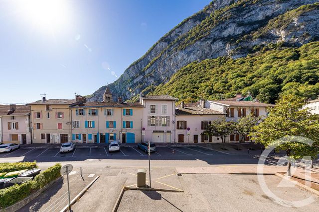 Appartement F7 et + à vendre - 8 pièces - 199,40 m2 - Sassenage - 38 - RHONE-ALPES