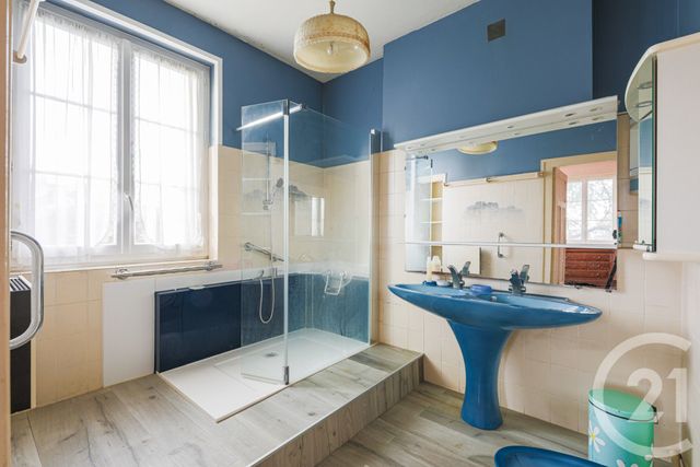 Maison à vendre - 8 pièces - 162,35 m2 - Grenoble - 38 - RHONE-ALPES