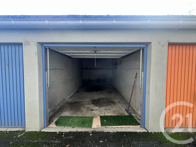 parking - GRENOBLE - 38