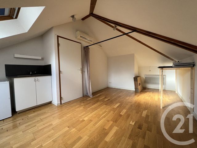 Local commercial à louer - 54.75 m2 - 38 - Isere