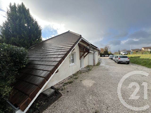 Local commercial à louer - 54.75 m2 - 38 - Isere
