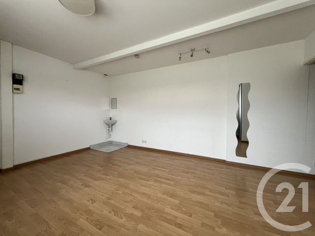 Local commercial à louer - 19.49 m2 - 38 - Isere