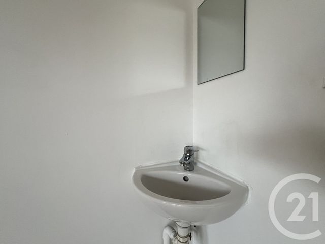 Local commercial à louer - 19.49 m2 - 38 - Isere