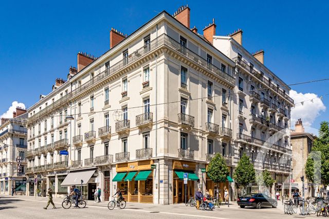 Appartement T4 à louer - 4 pièces - 121,18 m2 - Grenoble - 38 - RHONE-ALPES