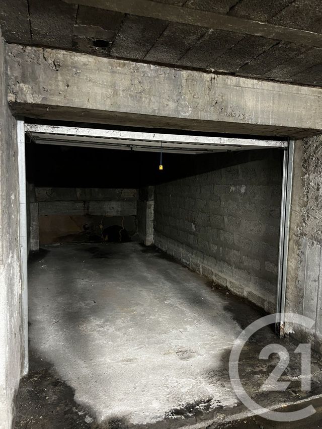 Parking à vendre - 13 m2 - Grenoble - 38 - RHONE-ALPES