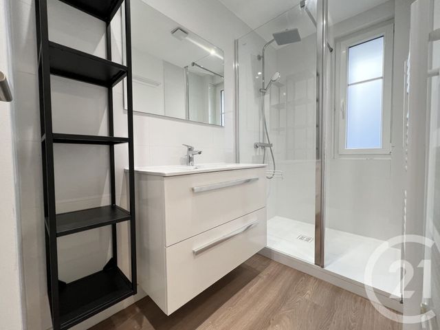 Appartement T4 à louer - 4 pièces - 62,83 m2 - Grenoble - 38 - RHONE-ALPES