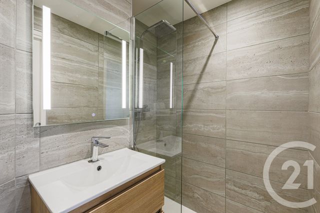 Appartement T5 &agrave; vendre - 5 pi&egrave;ces - 108 m2 - Echirolles - 38 - RHONE-ALPES