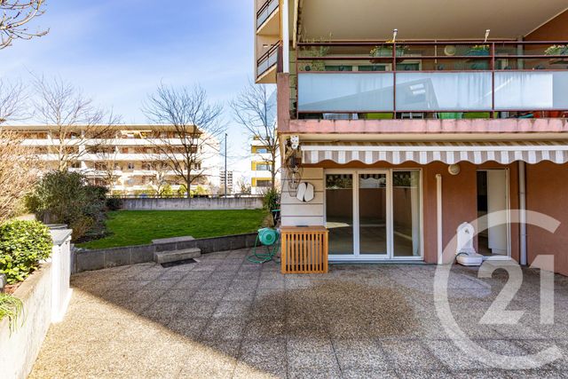 Appartement T5 &agrave; vendre - 5 pi&egrave;ces - 108 m2 - Echirolles - 38 - RHONE-ALPES