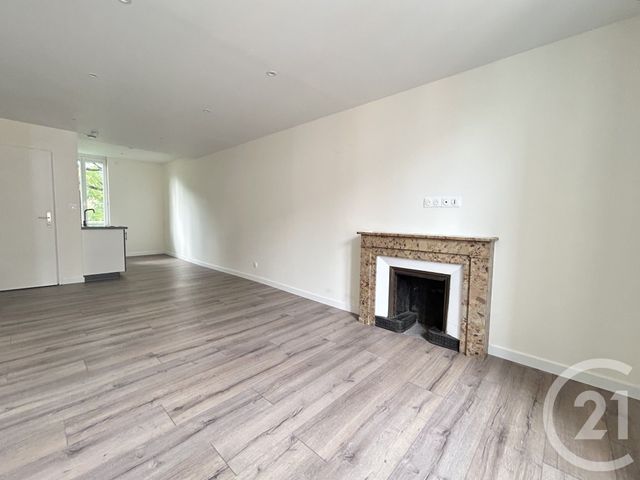 Appartement T2 &agrave; louer - 2 pi&egrave;ces - 41,84 m2 - Grenoble - 38 - RHONE-ALPES