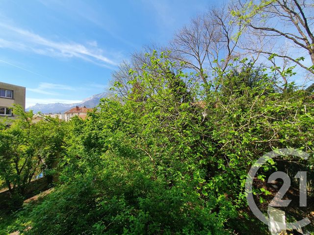 Appartement T2 &agrave; louer - 2 pi&egrave;ces - 41,84 m2 - Grenoble - 38 - RHONE-ALPES