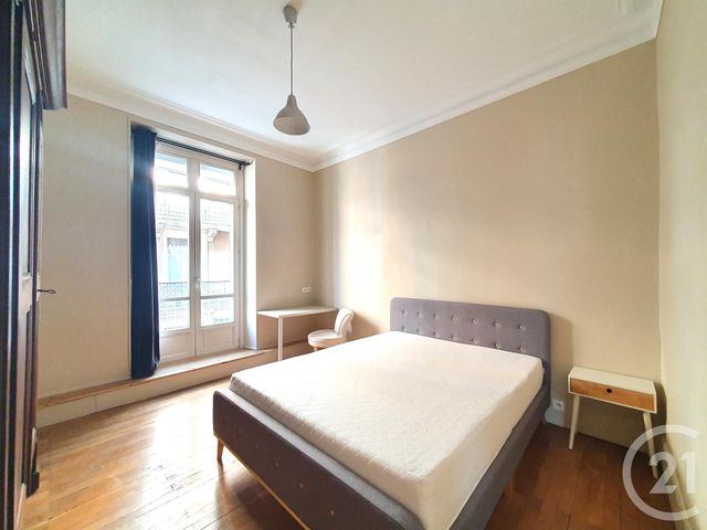 Appartement T4 &agrave; louer - 4 pi&egrave;ces - 87,25 m2 - Grenoble - 38 - RHONE-ALPES