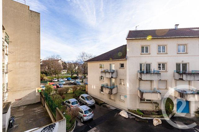 Appartement Studio &agrave; vendre - 1 pi&egrave;ce - 14,50 m2 - Grenoble - 38 - RHONE-ALPES