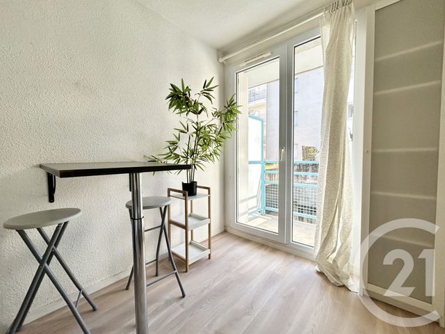 Appartement Studio &agrave; louer - 1 pi&egrave;ce - 14,17 m2 - Grenoble - 38 - RHONE-ALPES