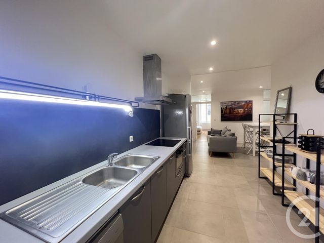 Appartement T4 &agrave; louer - 4 pi&egrave;ces - 69,81 m2 - Grenoble - 38 - RHONE-ALPES