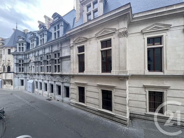 Appartement T4 &agrave; louer - 4 pi&egrave;ces - 69,81 m2 - Grenoble - 38 - RHONE-ALPES