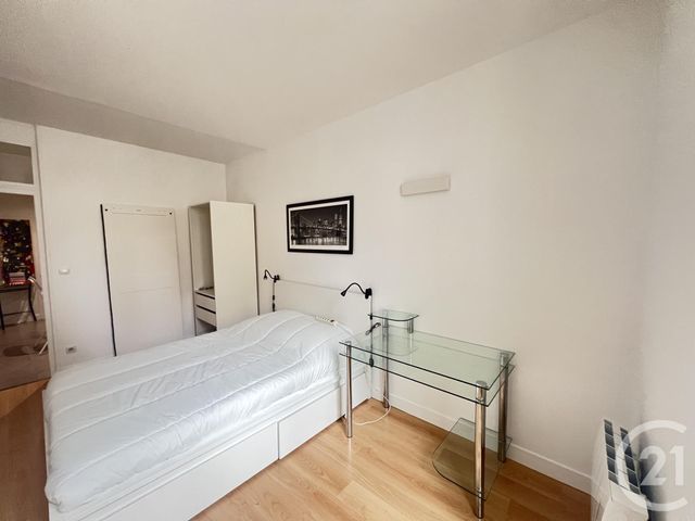 Appartement T4 &agrave; louer - 4 pi&egrave;ces - 69,81 m2 - Grenoble - 38 - RHONE-ALPES