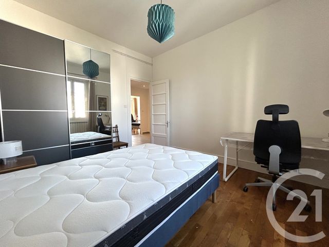 Appartement T3 &agrave; louer - 3 pi&egrave;ces - 72,15 m2 - Grenoble - 38 - RHONE-ALPES