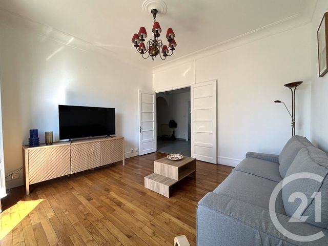 Appartement T3 &agrave; louer - 3 pi&egrave;ces - 72,15 m2 - Grenoble - 38 - RHONE-ALPES