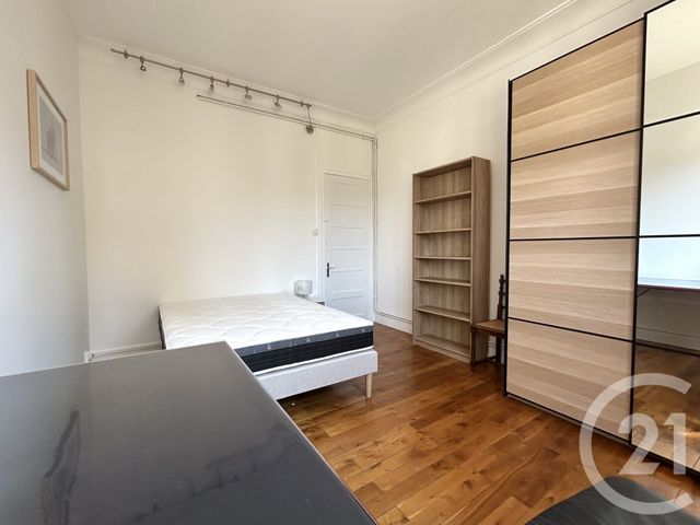 Appartement T3 &agrave; louer - 3 pi&egrave;ces - 72,15 m2 - Grenoble - 38 - RHONE-ALPES