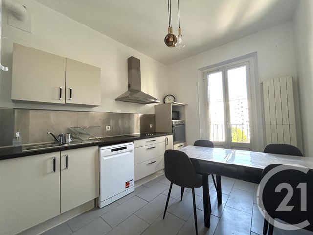 Appartement T3 &agrave; louer - 3 pi&egrave;ces - 72,15 m2 - Grenoble - 38 - RHONE-ALPES