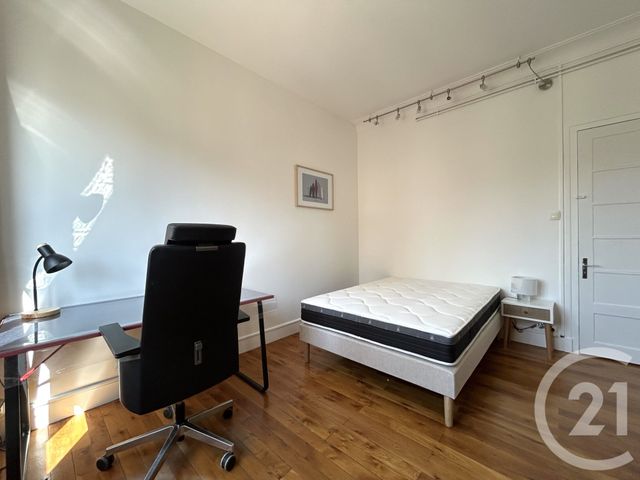 Appartement T3 &agrave; louer - 3 pi&egrave;ces - 72,15 m2 - Grenoble - 38 - RHONE-ALPES