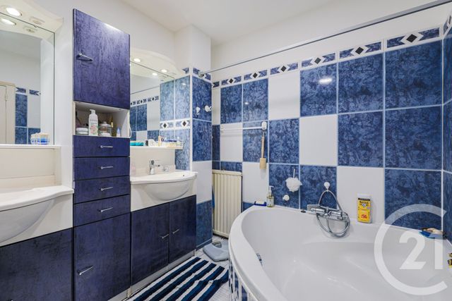 Appartement T4 &agrave; vendre - 4 pi&egrave;ces - 110,06 m2 - Grenoble - 38 - RHONE-ALPES