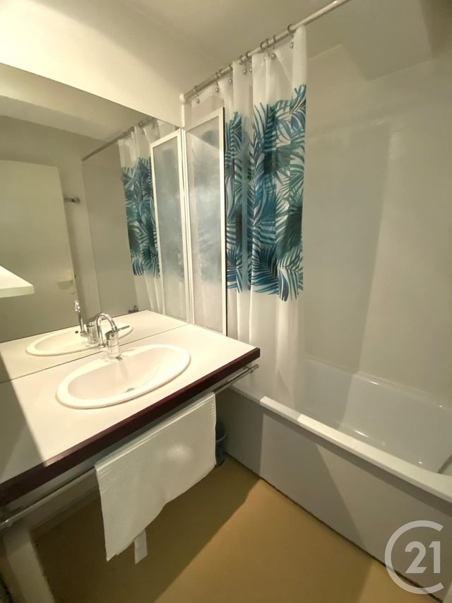 Appartement Studio &agrave; louer - 1 pi&egrave;ce - 27 m2 - Grenoble - 38 - RHONE-ALPES