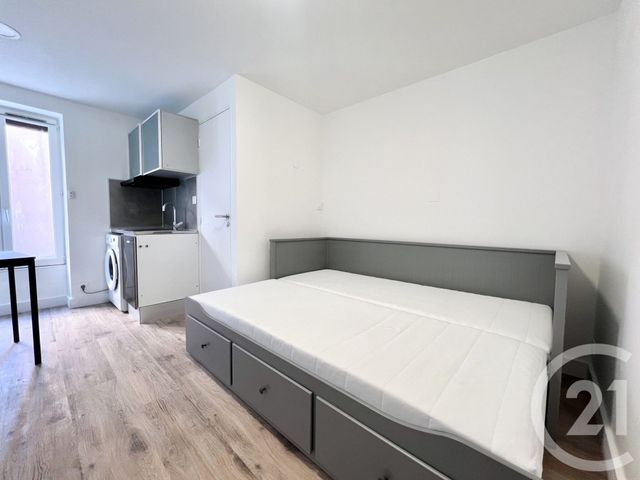 Appartement Studio &agrave; louer - 1 pi&egrave;ce - 15,55 m2 - Grenoble - 38 - RHONE-ALPES