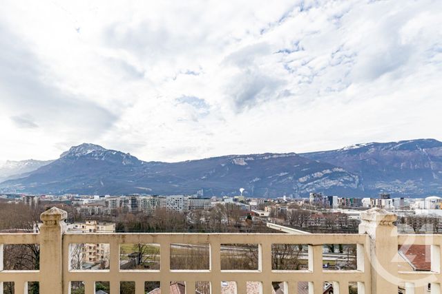 Maison &agrave; vendre - 7 pi&egrave;ces - 138 m2 - St Martin Le Vinoux - 38 - RHONE-ALPES