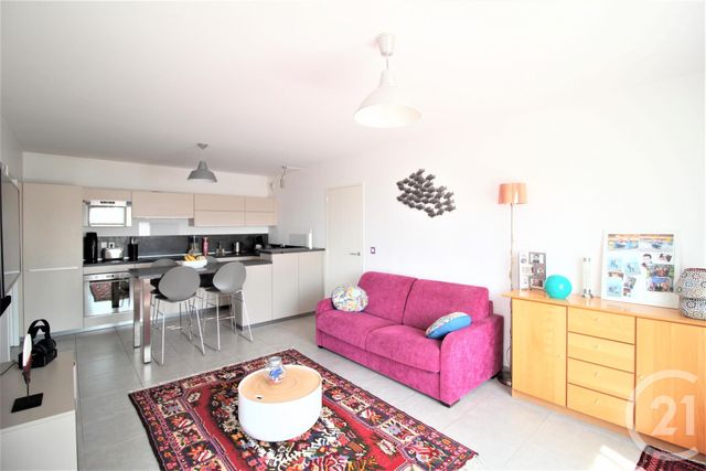 Appartement T3 &agrave; louer - 3 pi&egrave;ces - 62,70 m2 - Grenoble - 38 - RHONE-ALPES