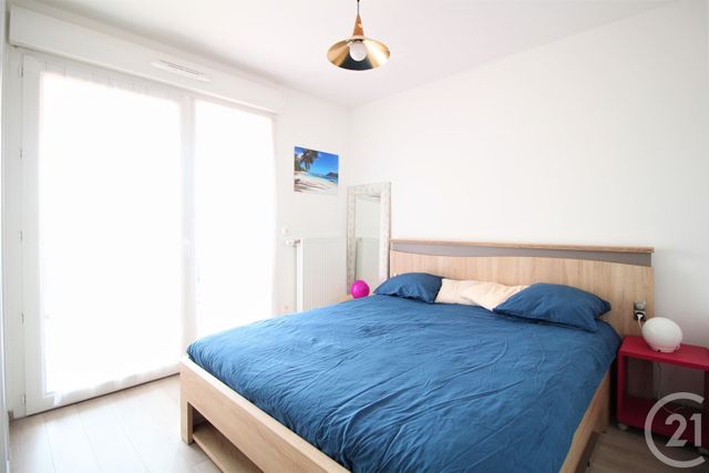 Appartement T3 &agrave; louer - 3 pi&egrave;ces - 62,70 m2 - Grenoble - 38 - RHONE-ALPES