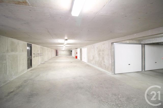 Appartement T3 &agrave; louer - 3 pi&egrave;ces - 62,70 m2 - Grenoble - 38 - RHONE-ALPES