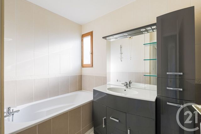 Appartement T4 &agrave; vendre - 4 pi&egrave;ces - 101 m2 - Eybens - 38 - RHONE-ALPES