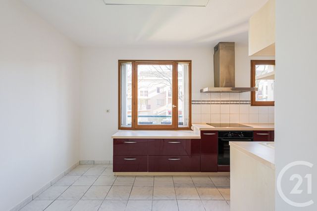 Appartement T4 &agrave; vendre - 4 pi&egrave;ces - 101 m2 - Eybens - 38 - RHONE-ALPES