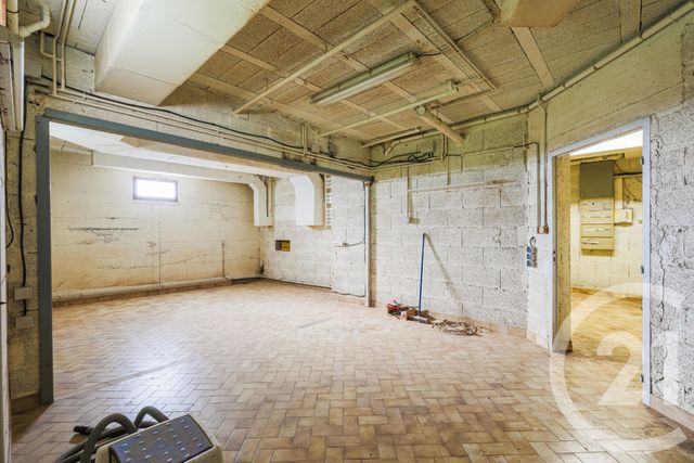 Maison &agrave; vendre - 7 pi&egrave;ces - 253 m2 - Claix - 38 - RHONE-ALPES