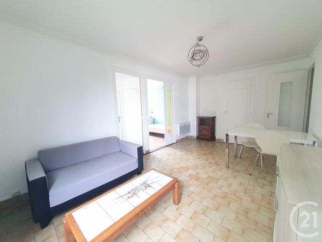 Appartement T3 &agrave; louer - 3 pi&egrave;ces - 47,45 m2 - Grenoble - 38 - RHONE-ALPES