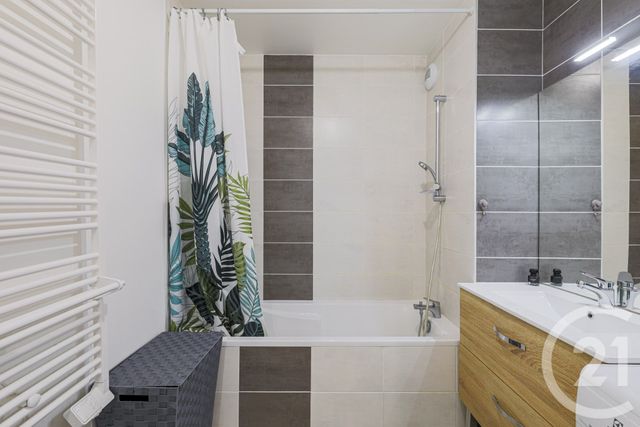 Appartement T3 &agrave; vendre - 3 pi&egrave;ces - 61,25 m2 - Bresson - 38 - RHONE-ALPES