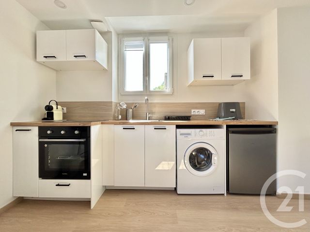 Appartement Studio &agrave; louer - 1 pi&egrave;ce - 27,10 m2 - La Tronche - 38 - RHONE-ALPES