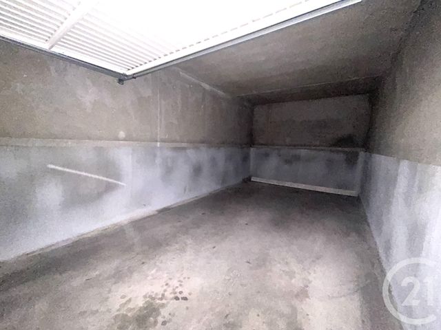 Parking &agrave; louer - 18 m2 - Grenoble - 38 - RHONE-ALPES