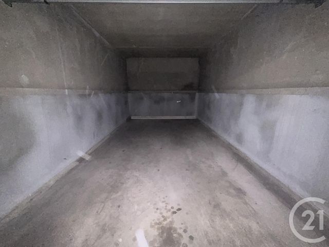 Parking &agrave; louer - 18 m2 - Grenoble - 38 - RHONE-ALPES