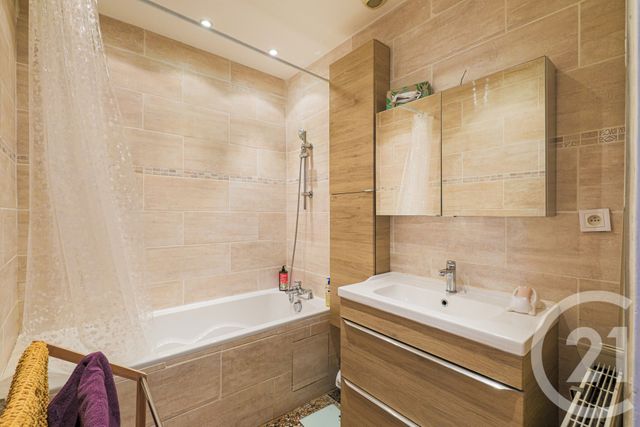 Appartement T4 &agrave; vendre - 4 pi&egrave;ces - 97,24 m2 - Grenoble - 38 - RHONE-ALPES